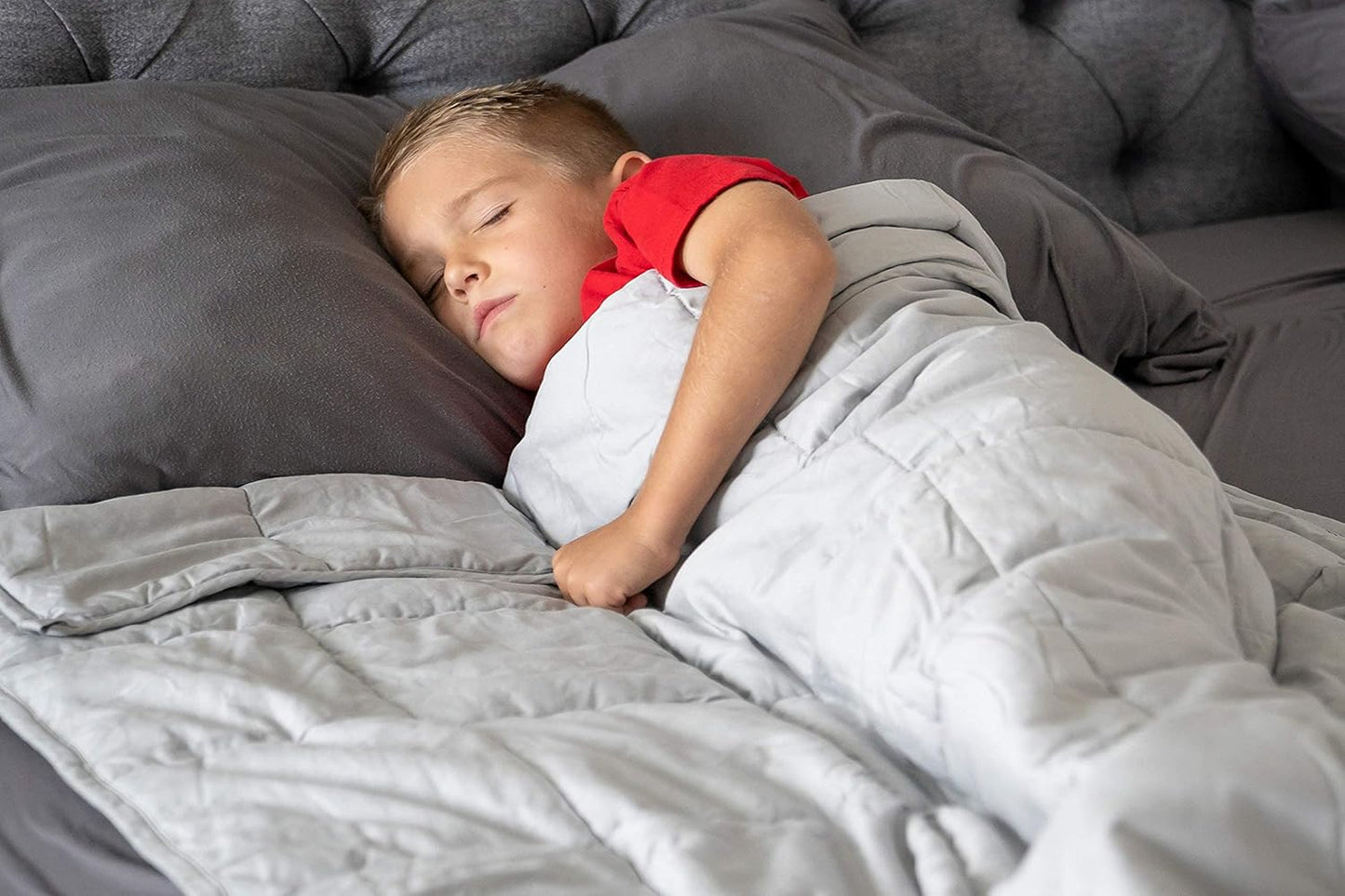 Weighted Blanket for Kids 5Lbs Heavy Blanket, Best for 42-63Lb Children - Warming and Cooling Weighted Comforter with Minky Cover (5Lb, Sleepy Animals)